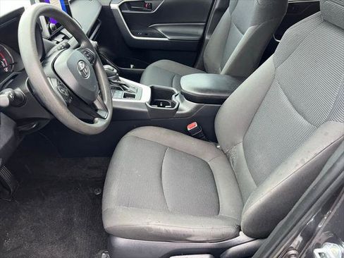 Certified 2024 Toyota RAV4 LE AWD/4WD image 12