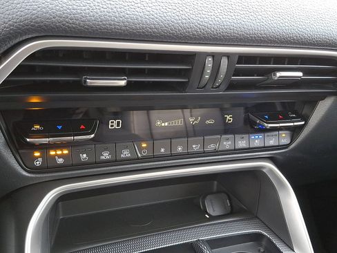 New 2026 MAZDA CX-90 Plug-In Hybrid w/Premium Sport image 13