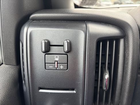 Used 2016 GMC Sierra 2500 4x4 Double Cab w/ Sierra Convenience Package image 29