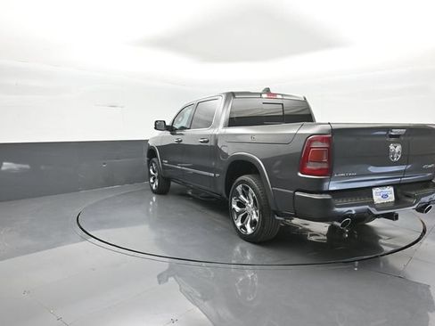 Used 2022 RAM 1500 Limited w/ Body Color Bumper Group AWD/4WD image 5
