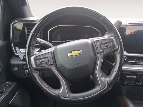 Used 2024 Chevrolet Silverado 2500 High Country w/ High Country Premium Package image 12