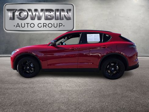 Used 2024 Alfa Romeo Stelvio Sprint image 7
