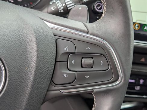 Used 2023 Buick Envision Avenir AWD/4WD image 26
