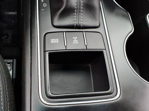 Used 2020 Kia Sorento LX AWD/4WD image 18