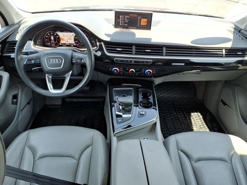 Used 2018 Audi Q7 3.0T Premium Plus AWD/4WD image 8