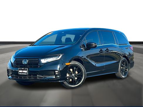 Used 2023 Honda Odyssey Sport image 1