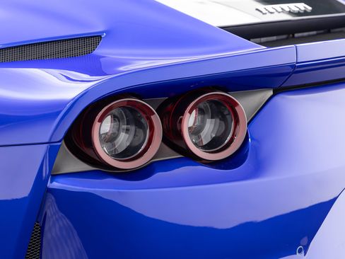 Used 2020 Ferrari 812 Superfast RWD image 67