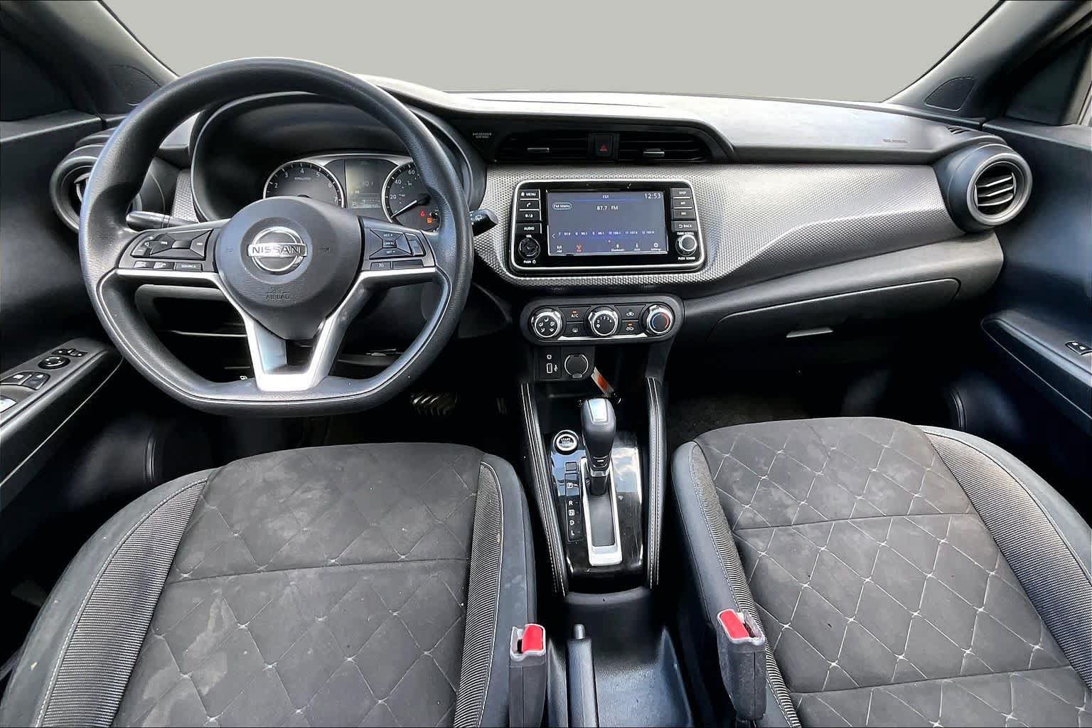 Used 2019 Nissan Kicks S FWD image 16