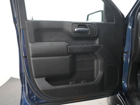 Used 2021 Chevrolet Silverado 1500 Custom AWD/4WD image 21
