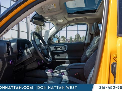 Used 2022 Ford Bronco Sport Outer Banks w/ Tech Package AWD/4WD image 3