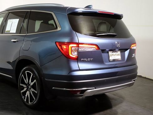 Used 2022 Honda Pilot Elite image 11