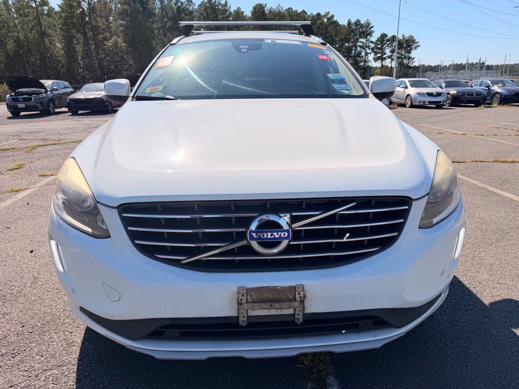 Used 2016 Volvo XC60 T5 Premier w/ Proximity Package AWD/4WD image 8