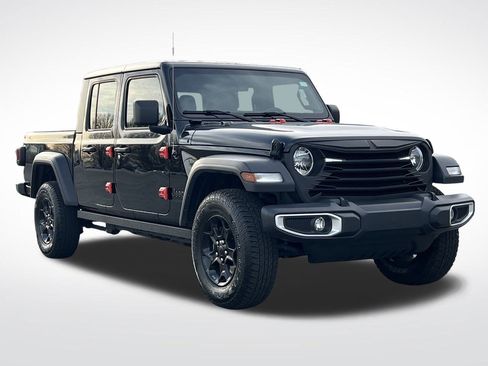 Used 2023 Jeep Gladiator Sport w/ Off Road Group image 31