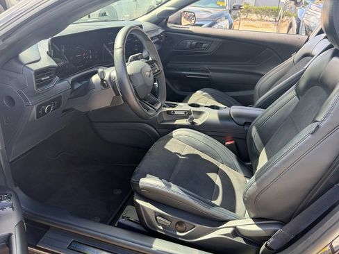 Used 2024 Ford Mustang Dark Horse RWD image 13
