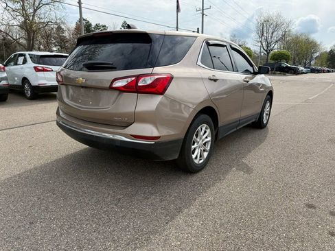Used 2019 Chevrolet Equinox LT AWD/4WD image 5