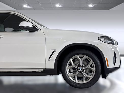 Used 2024 BMW X3 sDrive30i w/ Convenience Package RWD image 36
