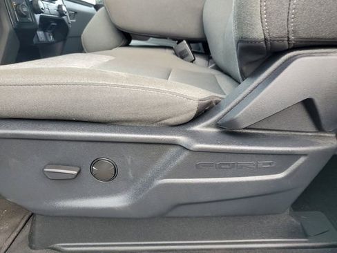 Certified 2025 Ford F250 XLT image 10