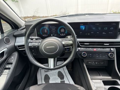 Used 2024 Hyundai Sonata SEL FWD image 28