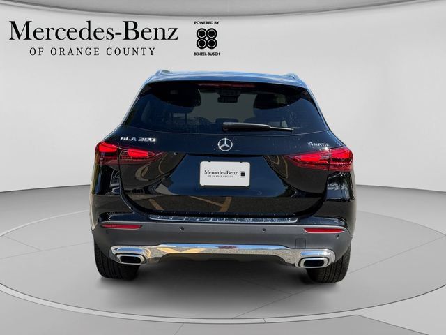 Certified 2026 Mercedes-Benz GLA 250 4MATIC image 3
