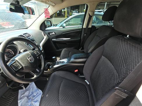 Used 2013 Dodge Journey American Value Package w/ Flexible Seating Group FWD image 8
