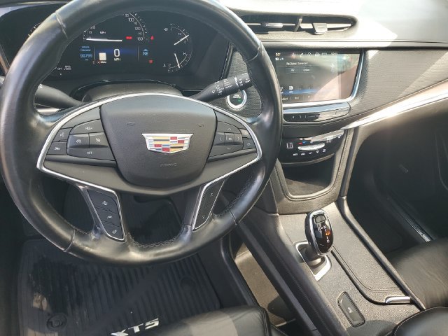 Certified 2019 Cadillac XT5 Luxury FWD image 18