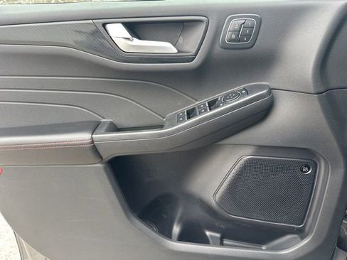 Used 2024 Ford Escape ST-Line Select w/ Tech Pack #2 image 33