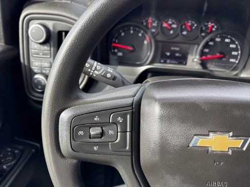 Used 2025 Chevrolet Silverado 2500 Custom w/ Custom Value Package image 25