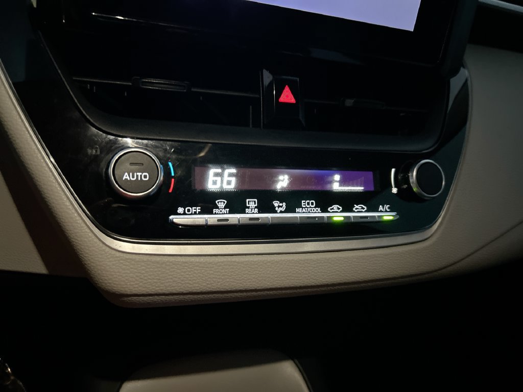 Used 2023 Toyota Corolla LE FWD image 24