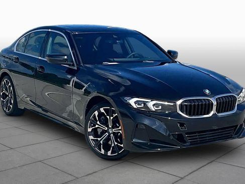 Used 2025 BMW 330i Sedan RWD image 2