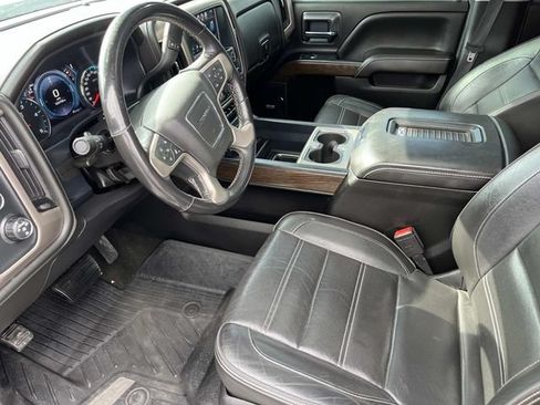Used 2018 GMC Sierra 3500 Denali w/ Duramax Plus Package AWD/4WD image 26