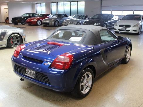 Used 2001 Toyota MR2 RWD image 24