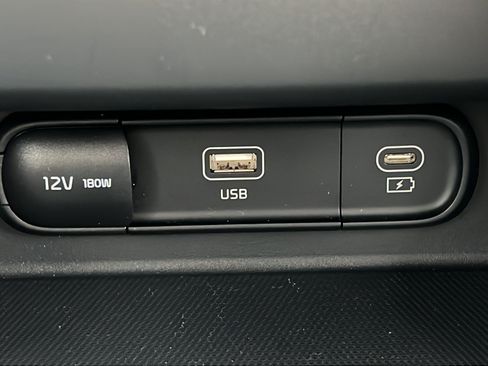 Certified 2024 Kia Seltos SX w/ SX Sunroof Package AWD/4WD image 19