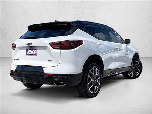 Used 2023 Chevrolet Blazer RS FWD image 2