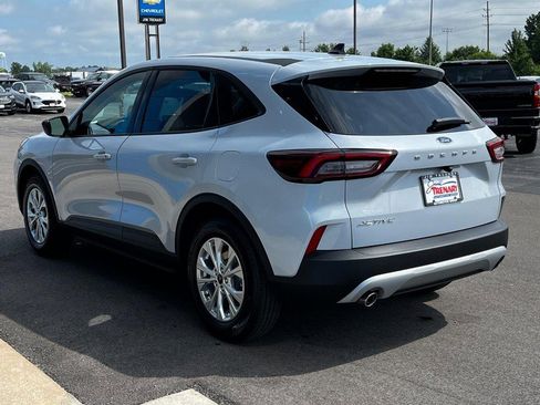 Used 2025 Ford Escape Active w/ Cold Weather Package image 6