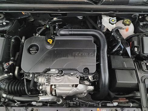 Used 2023 Chevrolet Malibu LS FWD image 30