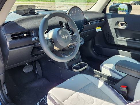 New 2025 MINI Cooper S image 9