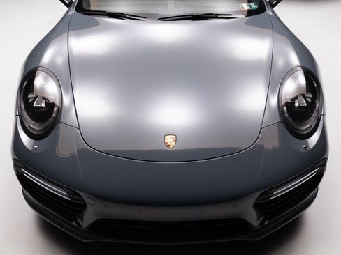 Used 2017 Porsche 911 Turbo S AWD/4WD image 33