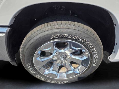 Used 2026 RAM 1500 Big Horn AWD/4WD image 9