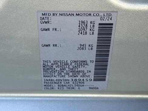Used 2024 Nissan Altima 2.5 SV FWD image 29