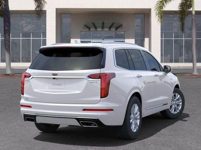 New 2025 Cadillac XT6 Luxury