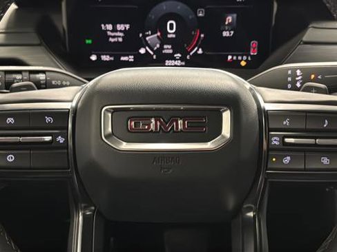 Used 2024 GMC Acadia AT4 image 16