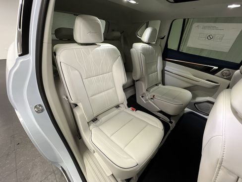 New 2026 Buick Enclave Avenir w/ Super Cruise Package image 64