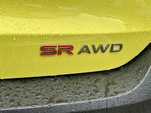 New 2026 Nissan Kicks SR w/ Cold Weather Package image 36