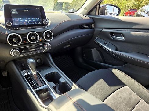 New 2025 Nissan Sentra SR w/ Midnight Edition image 14