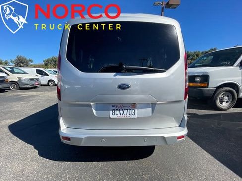 Used 2018 Ford Transit Connect XLT image 10