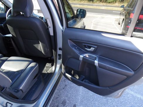 Used 2013 Volvo XC90 3.2 image 21