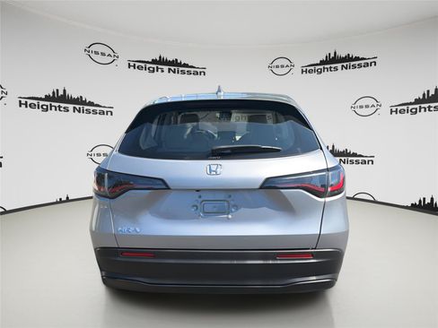 Used 2024 Honda HR-V LX image 4