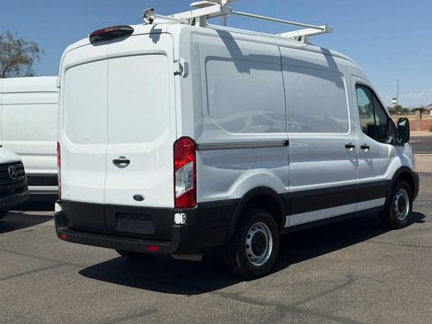 Used 2020 Ford Transit 250 Medium Roof RWD image 6