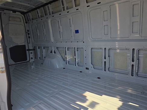 New 2025 Mercedes-Benz Sprinter 2500 image 23
