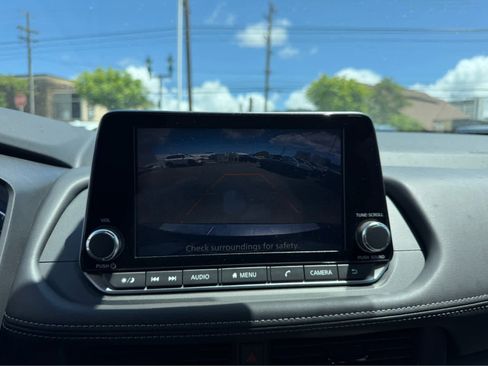 New 2026 Nissan Rogue SV FWD image 8